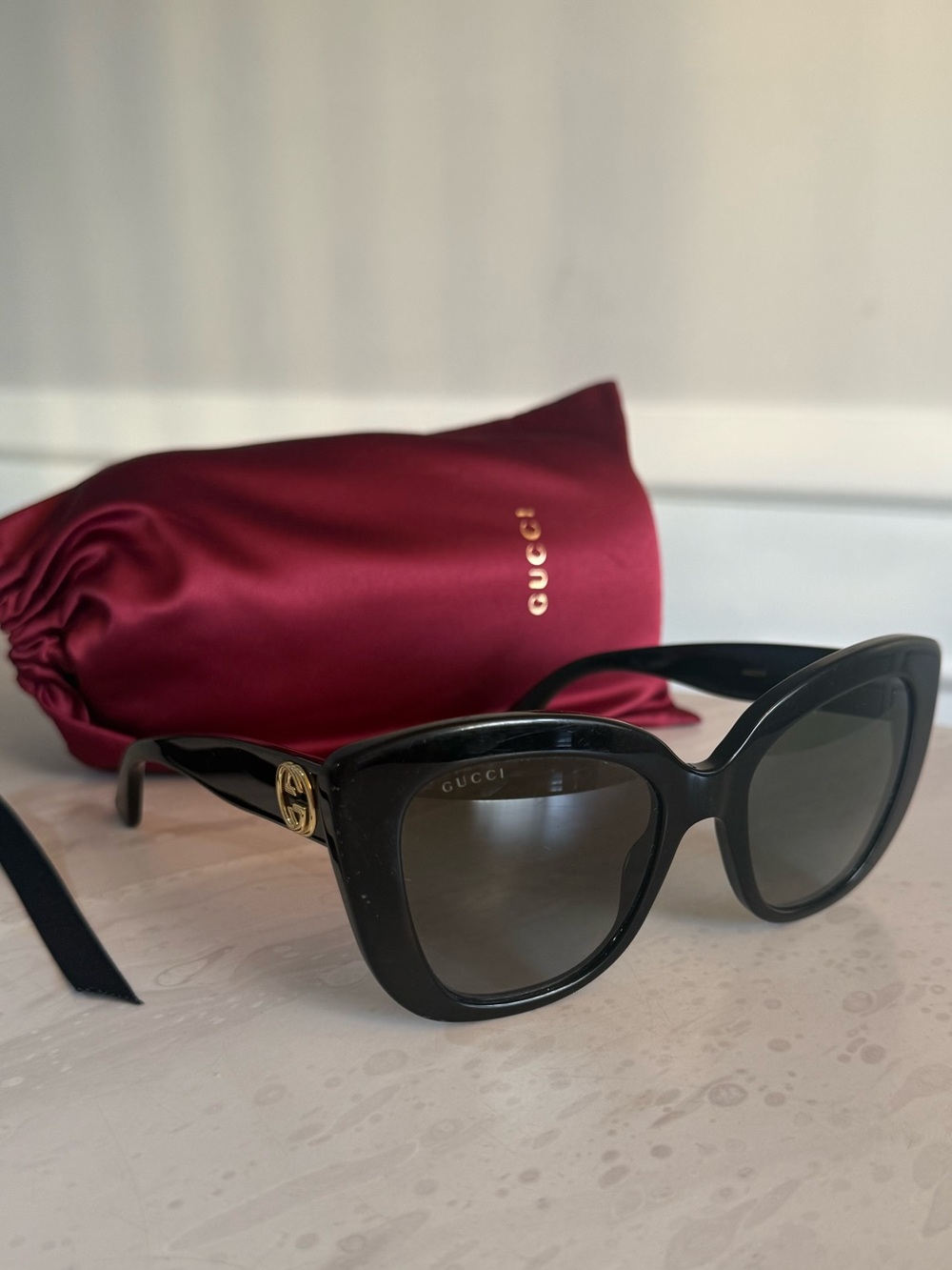 Gucci Black Cat-Eye Sunglasses